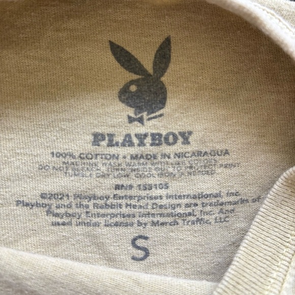 Playboy Woman’s Small Yellow Tan Graphic Short Sleeve Crew Neckline Tee - Picture 5 of 6